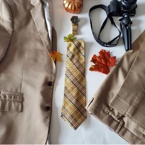 Express Slim Fit Khaki Suit